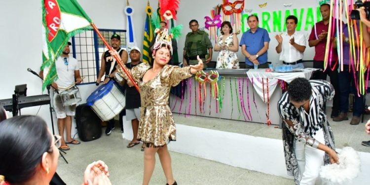 CARNAVAL: Prefeitura de Floriano lança a programação da Folia de Momo na Princesa do Sul