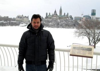 SOCIEDADE: Altoense Beto Pereira, radicado no Canadá. Na foto, na capital canadense, Ottawa e mais…