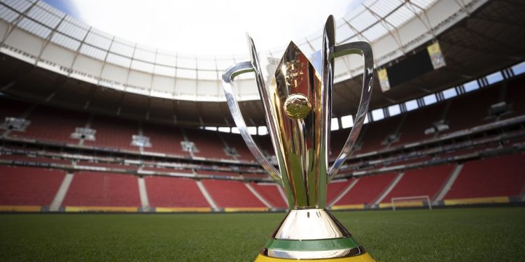PALMERAS X FLAMENGO: Estádio Mané Garrincha receberá Supercopa do Brasil