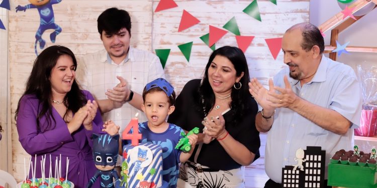 SOCIEDADE: Antônio Raimundo Ibiapina comemorou seus 4 anos com festa na Fazenda Real e MAIS…