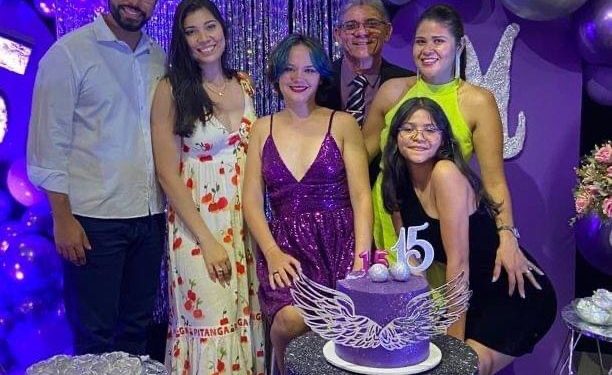 SOCIEDADE: Vereador e futuro prefeito de Coelho Neto,  Marcos Tourinho, festejando os 15 anos da graciosa Mariana e mais…