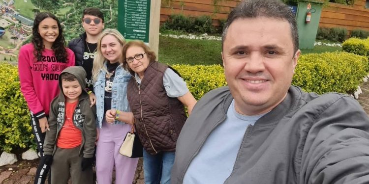 SOCIEDADE: Advogado Fernando Leal encabeça a lista de aniversariante de hoje (16) e mais…