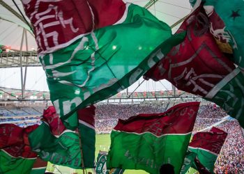 Fluminense encara Portuguesa de olho na vice-liderança do Cariocão neste sábado (25)