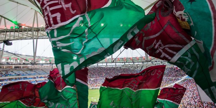 Fluminense encara Portuguesa de olho na vice-liderança do Cariocão neste sábado (25)