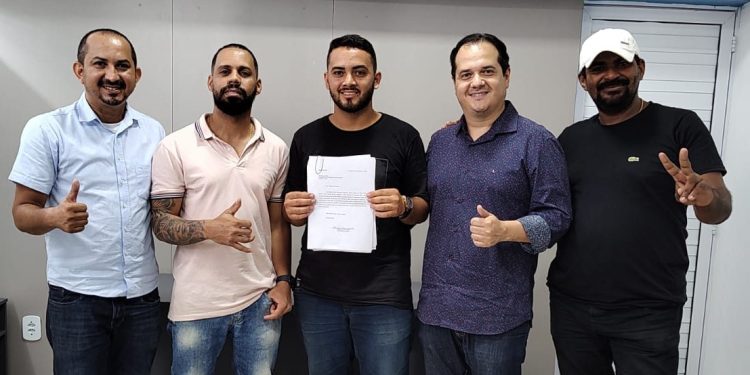 FLORIANO: Sexta-Feira de Carnaval terá o Bloco Cabaré das Virgens na Princesa do Sul