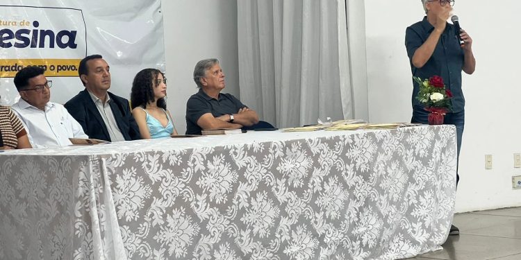 Tucano Fernando Said elogia atuação do secretário Nouga à frente da Semec