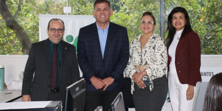 Ampliação da atuação da Defensoria Pública no sistema prisional foi tema de reunião entre Defensor-Geral e secretário de Justiça