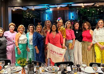 SOCIEDADE: Sócias do Elo’s Clube reunidas na posse de Fernanda Pearce na presidência e MAIS…