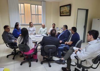 Secretário da Saúde se reúne com equipe do HGV para tratar de demandas do hospital