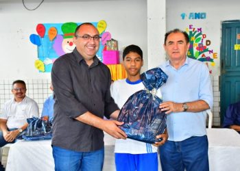 Alunos de Floriano recebem menção honrosa por desempenho na 17ª Olimpíada Brasileira de Matemática