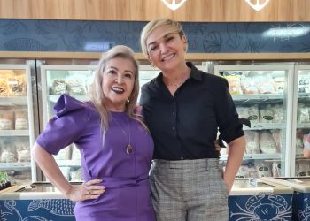 SOCIEDADE:  Marinalda Oliveira e Cel. Elizete em dia de compras e MAIS…