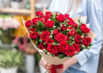 SOCIEDADE: A todas as mulheres o nosso carinho neste dia mais que especial e MAIS…