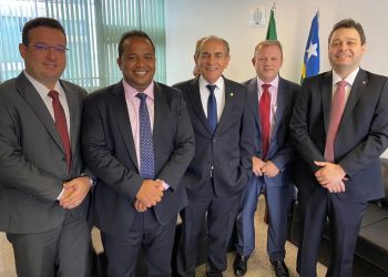 Marcelo Castro “lança” Enzo Samuel à prefeitura de Teresina, mas só o apoia se for para o MDB