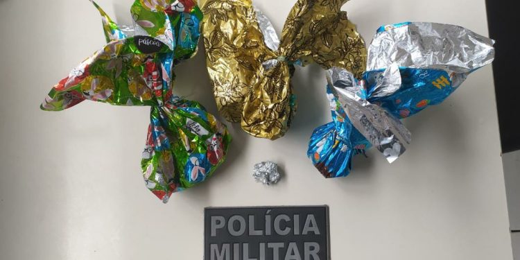 Draco prende 6 pessoas e descobre que traficantes estavam usando embalagens de ovos de Páscoa para venda de drogas