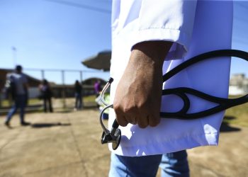 Governo Federal relança nesta segunda-feira (20) o programa Mais Médicos