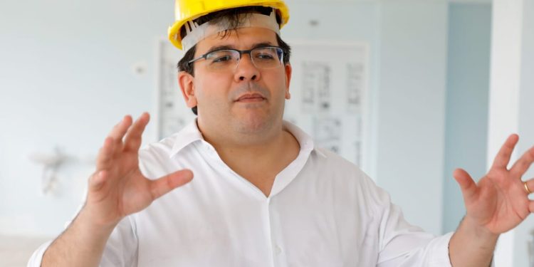 Governador Rafael Fonteles realiza inaugurações e visita a obras em Inhuma, Ipiranga e Picos