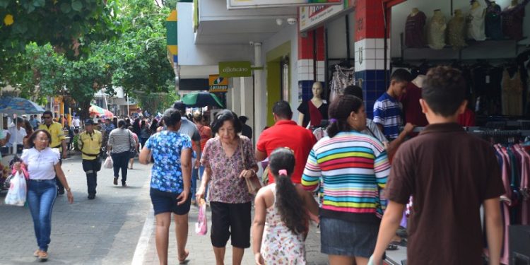 Veja como será o funcionamento do comércio no feriado desta sexta-feira (21) em Teresina