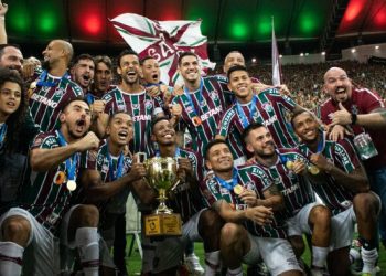 MAIS UMA CHEIRINHO: Fluminense goleia o Flamengo e fatura o Carioca com autoridade