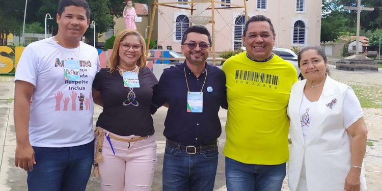 MONSENHOR GIL: Werton Costa participa do I Encontro de Conscientização do Autismo na cidade