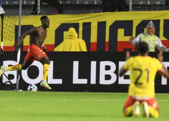 Atual campeão, Flamengo perde de virada para o estreante Aucas na Libertadores