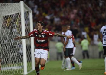 Flamengo, Palmeiras, Atlético e Corinthians seguem na Copa do Brasil
