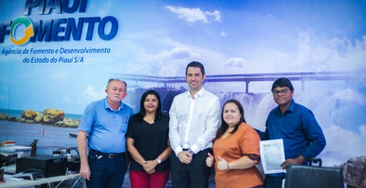 Piauí Fomento dialoga com deputada Elisangela Moura sobre linhas de crédito para produtores rurais de Teresina