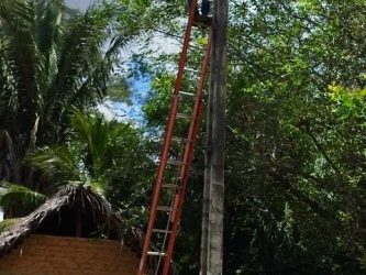 Prefeitura de Floriano implanta novas luminárias e recupera iluminação na cidade e no campo