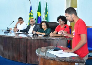 Câmara Municipal de Floriano discute, em audiência pública, a autonomia da Uespi