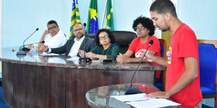 Câmara Municipal de Floriano discute, em audiência pública, a autonomia da Uespi