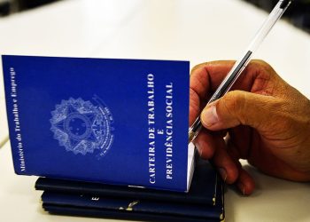 CLT 80 anos: modernização como justificativa para redução de direitos trabalhistas