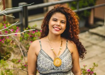 Cantora Jamile Jah faz campanha para participar do Piauí Pop 2023, vote