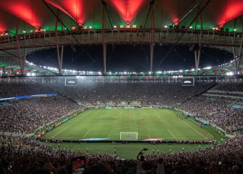 Clássico Fla-Flu abre hoje (16) fase de oitavas de final da Copa do Brasil
