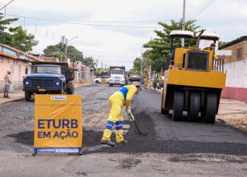Prefeitura de Teresina investe R$ 2 milhões na substituição do asfalto em sete vias da zona Leste