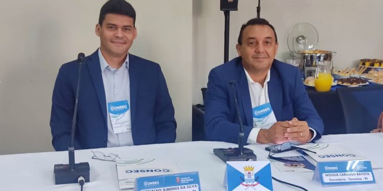 Nouga Cardoso e Reinaldo Ximenes participam do encontro do Conselho Nacional de Secretários de Educação