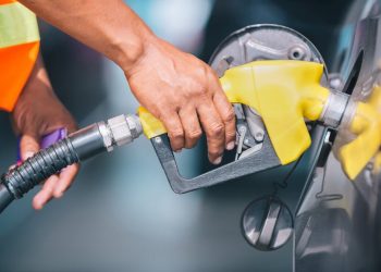 Piauí terá a maior redução de preço da gasolina do país com nova regra do ICMS