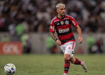 Flamengo recebe hoje (8) o Racing no Maracanã de olho nas oitavas da Libertadores