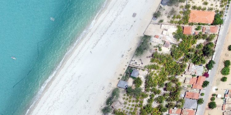 Governo do Estado avança na finalização da linha de praia no litoral do Piauí