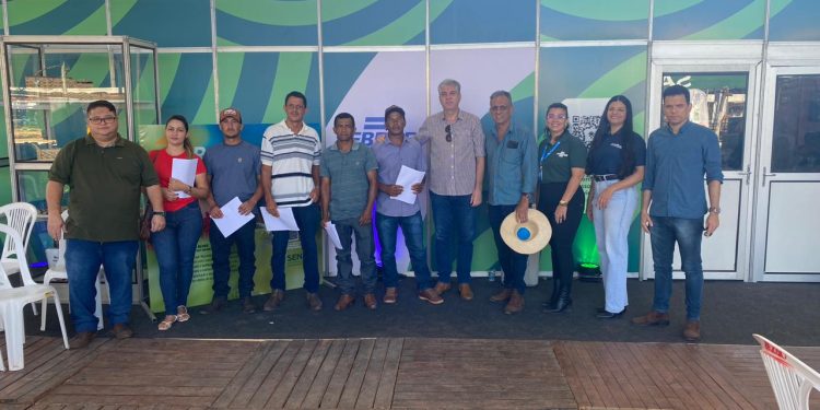 Piauí Fomento libera quase R$ 255 mil para produtores rurais de Corrente