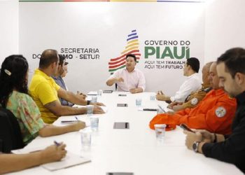Férias: Agespisa reforça abastecimento de água no litoral piauiense