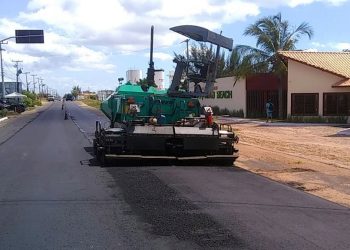 Governo do Piaui melhora condições de rodovias estaduais do litoral para o período de férias