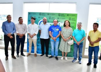 Prefeito Antônio Reis entrega reforma do Centro de Testagem e Aconselhamento em Floriano
