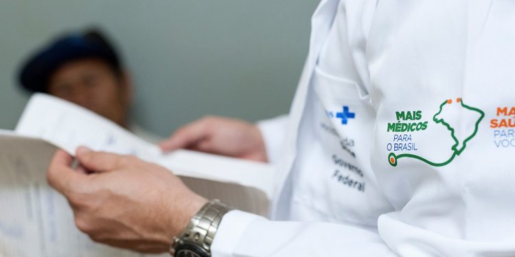 Mais Médicos: 18 profissionais são chamados para preencher vagas remanescentes no Piauí