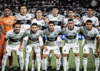 DE NOVO: Flamengo dá vexame, perde para o Olimpia e está eliminado da Copa Libertadores