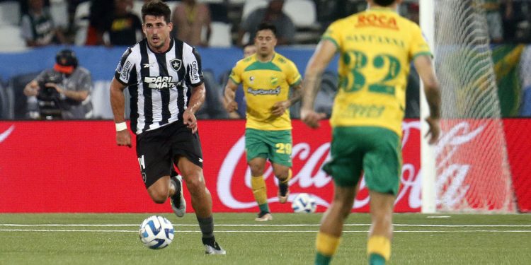 Botafogo empata com o Defensa y Justicia no Nilton Santos pelo jogo de ida das quartas da Sul-Americana