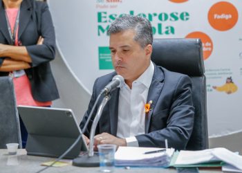 Lei do deputado Dr. Vinícius que cria Empresa Amiga da Inclusão foi sancionada pelo governador Rafael Fonteles