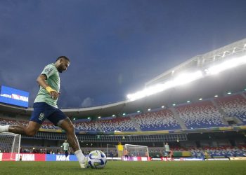 De técnico novo, seleção estreia nesta sexta (8) nas Eliminatórias para a Copa de 2026