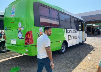 Prefeitura de Teresina entrega 3 novos veículos para a frota Transporte Eficiente nesta terça-feira (26)