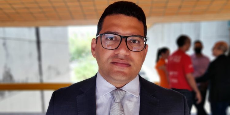 Abastecimento de água em São Lourenço do Piauí continua preocupando Dr. Thales Coelho