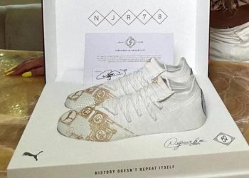 Neymar enviou 78 chuteiras personalizadas para celebridades e jogadores após recorde na Seleção