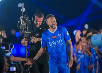 Al-Hilal x Al-Riyadh: onde assistir ao vivo à estreia de Neymar, horário e escalações do jogo
